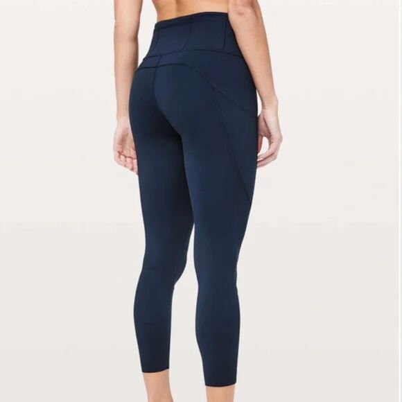 Lululemon Fast & Free 7/8 Tight II Nulux 25" Non Reflective - Navy 4 - Picture 4 of 10